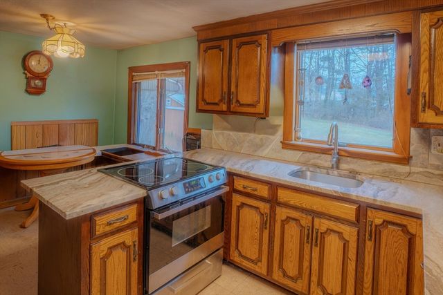 9 Berwick St., Braintree, MA 02184