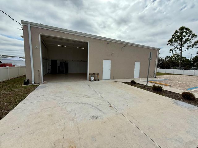 121 E MCKENZIE STREET, Punta Gorda, FL 33950