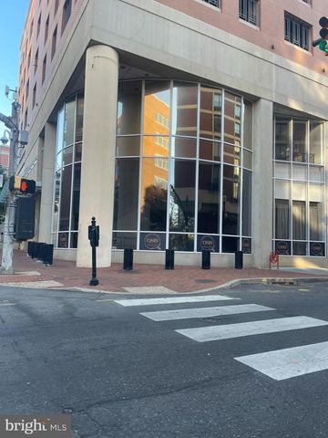 201 N QUEEN ST, Lancaster, PA 17603