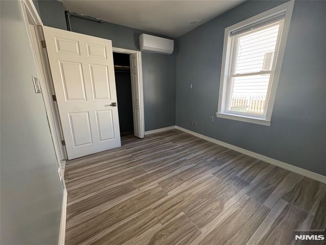 282 Harding Avenue 1st floor, Teaneck, NJ 07666