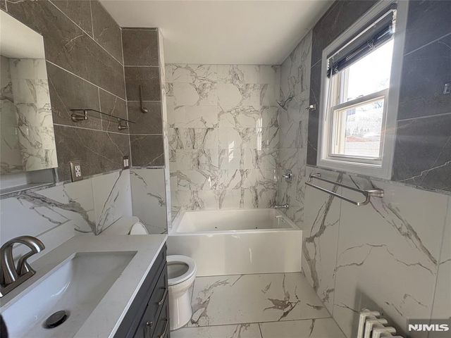 282 Harding Avenue 1st floor, Teaneck, NJ 07666