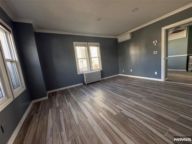 282 Harding Avenue 1st floor, Teaneck, NJ 07666