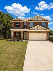 105 JUNIPER CT, San Marcos, TX 78666