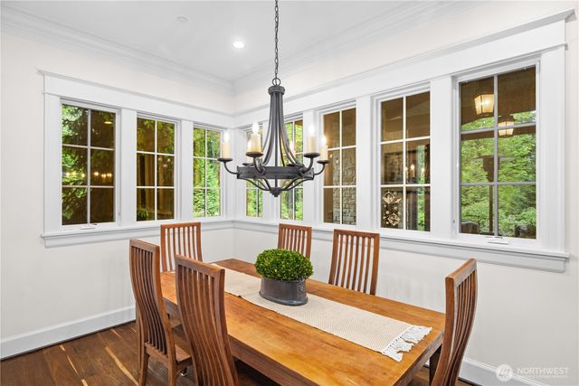 27126 SE Grand Ridge Drive, Issaquah, WA 98029