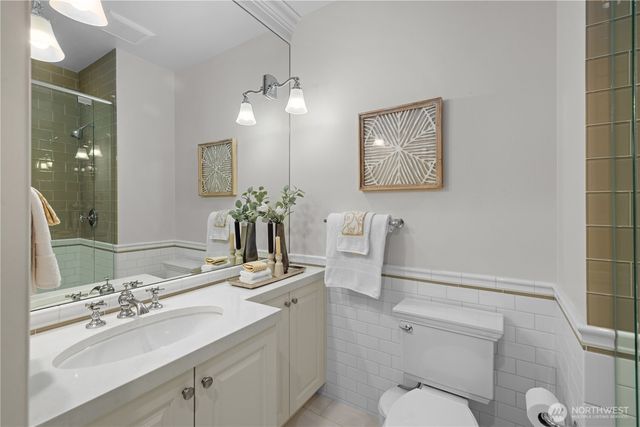 27126 SE Grand Ridge Drive, Issaquah, WA 98029