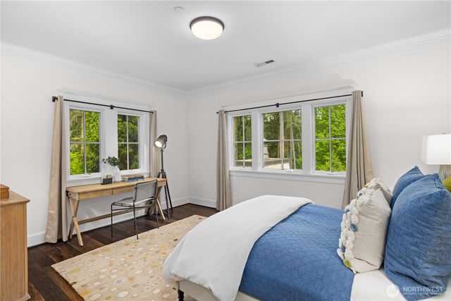 27126 SE Grand Ridge Drive, Issaquah, WA 98029