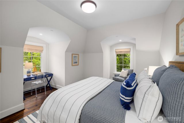 27126 SE Grand Ridge Drive, Issaquah, WA 98029