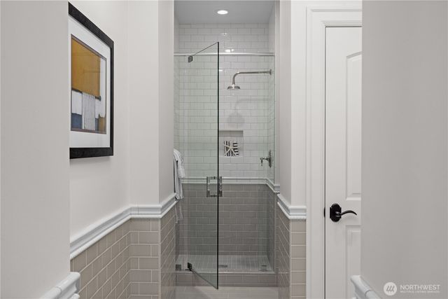 27126 SE Grand Ridge Drive, Issaquah, WA 98029