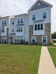 1005 Opal St 105, Suffolk, VA 23435