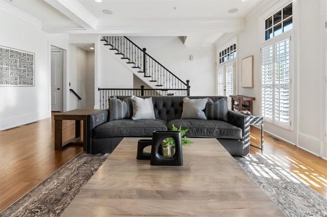 225 Founders Mill Court, Roswell, GA 30075