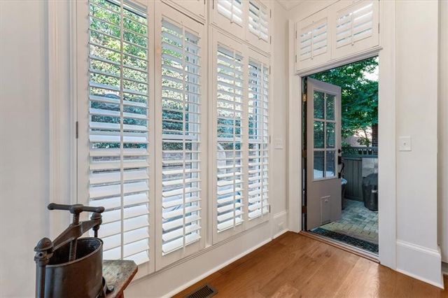 225 Founders Mill Court, Roswell, GA 30075