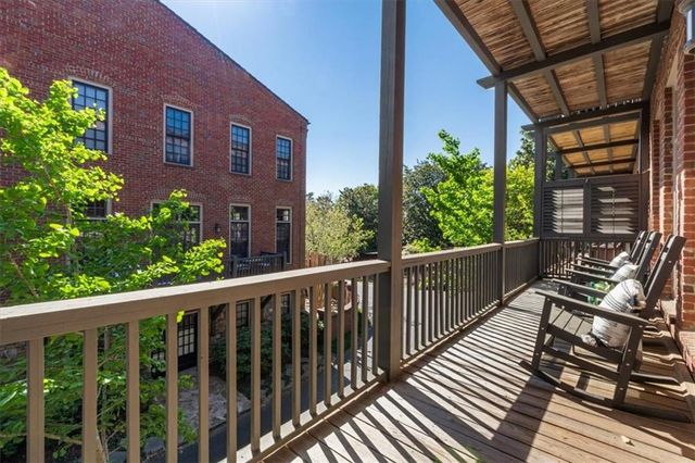 225 Founders Mill Court, Roswell, GA 30075