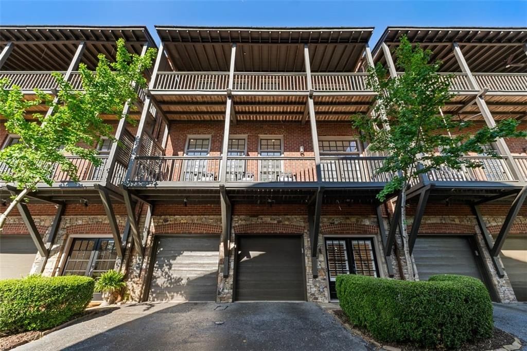 225 Founders Mill Court, Roswell, GA 30075