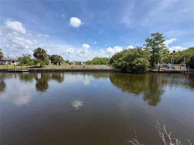 17122 MARYDALE ROAD, Port Charlotte, FL 33948