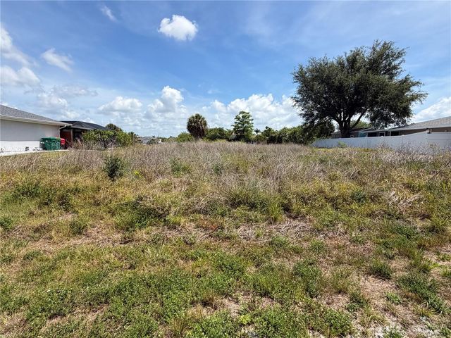 17122 MARYDALE ROAD, Port Charlotte, FL 33948
