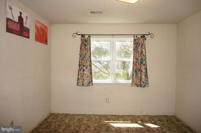 783 BLUE JAY RD, Harrisburg, PA 17111