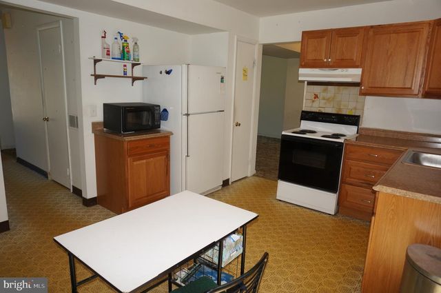 783 BLUE JAY RD, Harrisburg, PA 17111