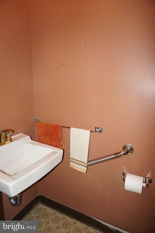 783 BLUE JAY RD, Harrisburg, PA 17111