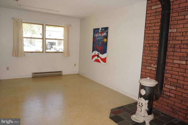 783 BLUE JAY RD, Harrisburg, PA 17111