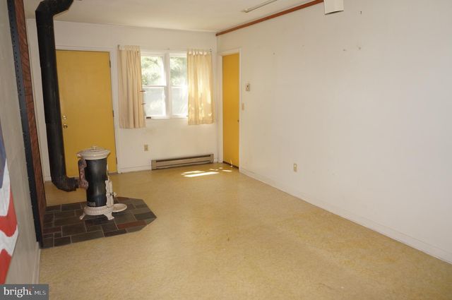 783 BLUE JAY RD, Harrisburg, PA 17111