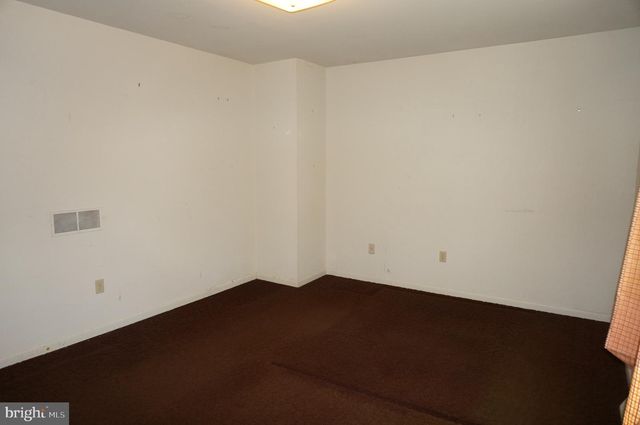 783 BLUE JAY RD, Harrisburg, PA 17111