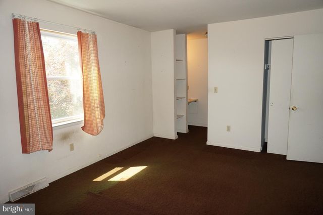 783 BLUE JAY RD, Harrisburg, PA 17111