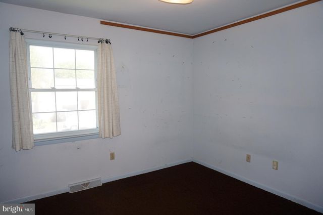 783 BLUE JAY RD, Harrisburg, PA 17111