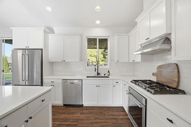 2539 S Man O War Ln, Veradale, WA 99037