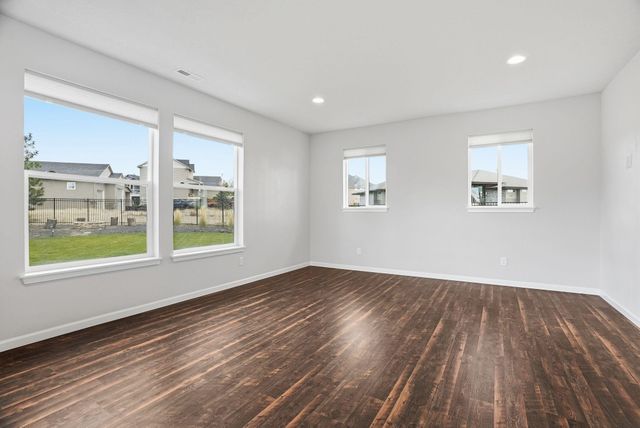 2539 S Man O War Ln, Veradale, WA 99037