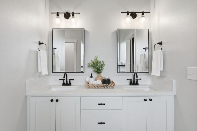 2539 S Man O War Ln, Veradale, WA 99037