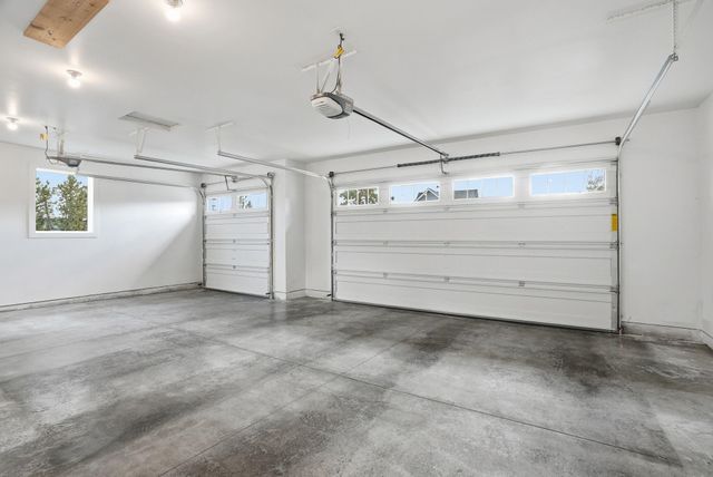 2539 S Man O War Ln, Veradale, WA 99037