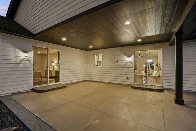 2539 S Man O War Ln, Veradale, WA 99037