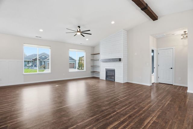 2539 S Man O War Ln, Veradale, WA 99037