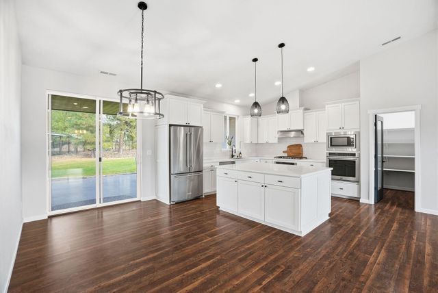 2539 S Man O War Ln, Veradale, WA 99037