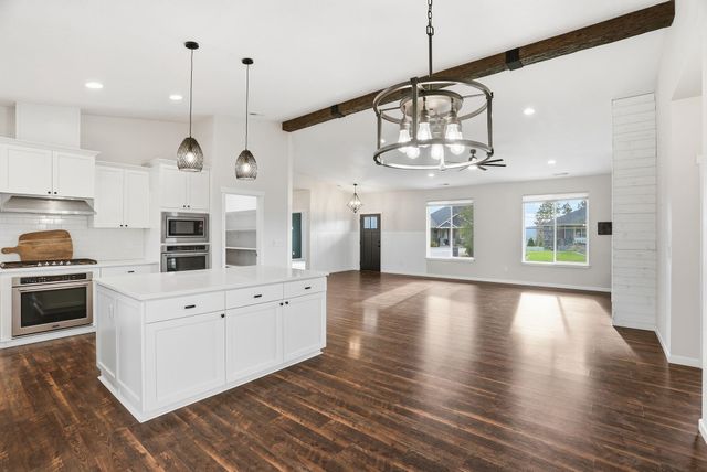 2539 S Man O War Ln, Veradale, WA 99037