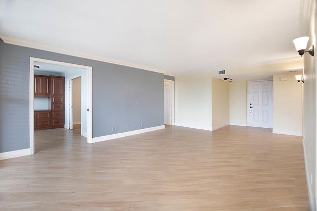 800 Jeffery Street 409, Boca Raton, FL 33487