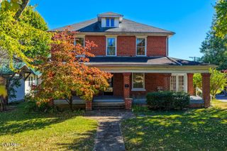 1221 West Sullivan Street, Kingsport, TN 37660