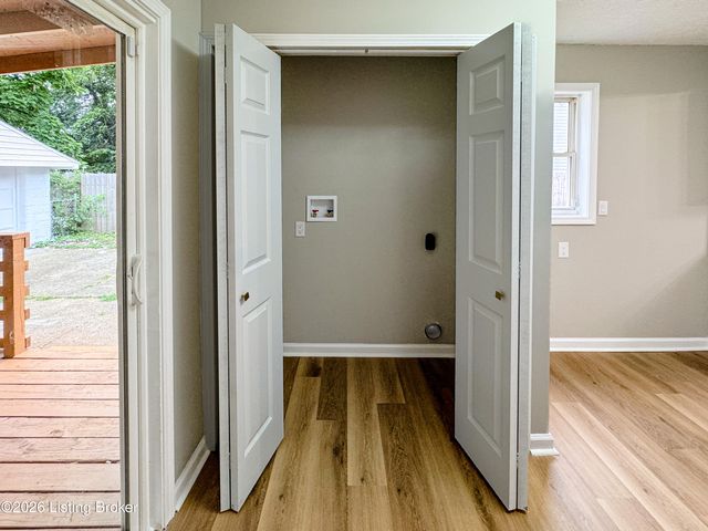 1728 Nelson Ave, Louisville, KY 40216