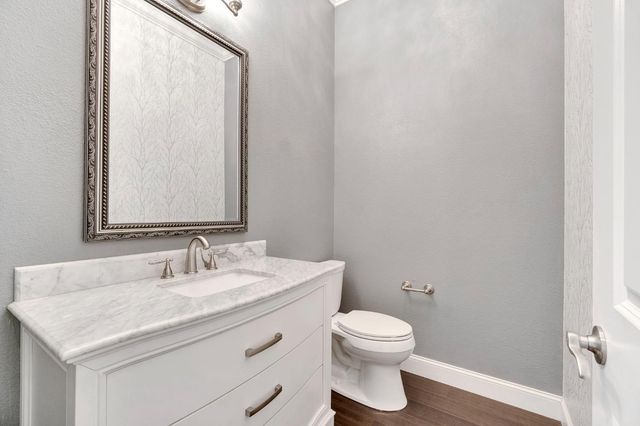 2852 Geary Avenue, Sanger, CA 93657
