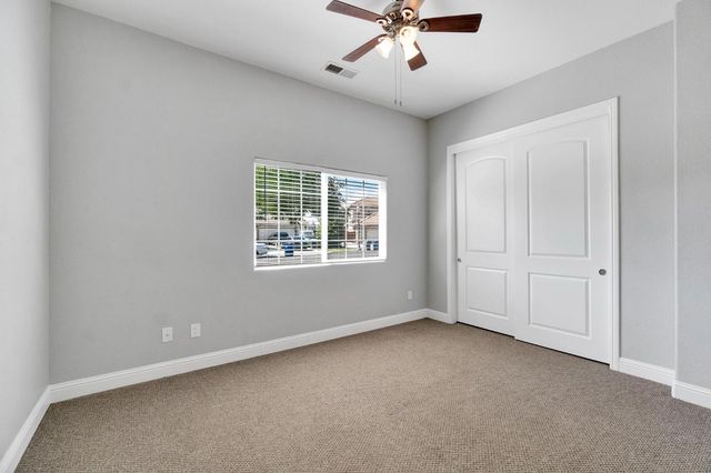 2852 Geary Avenue, Sanger, CA 93657