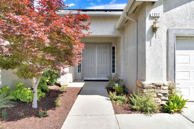 2852 Geary Avenue, Sanger, CA 93657
