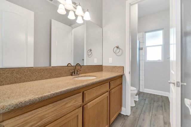 2852 Geary Avenue, Sanger, CA 93657