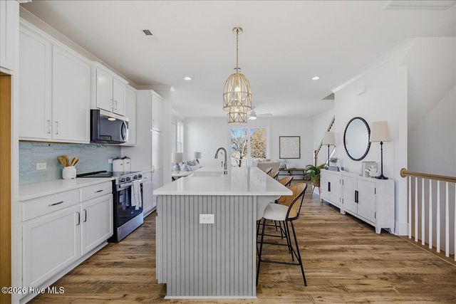 501 Greenville Avenue 2, Carolina Beach, NC 28428