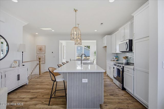 501 Greenville Avenue 2, Carolina Beach, NC 28428