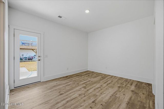 501 Greenville Avenue 2, Carolina Beach, NC 28428