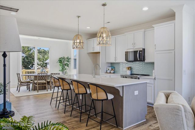 501 Greenville Avenue 2, Carolina Beach, NC 28428