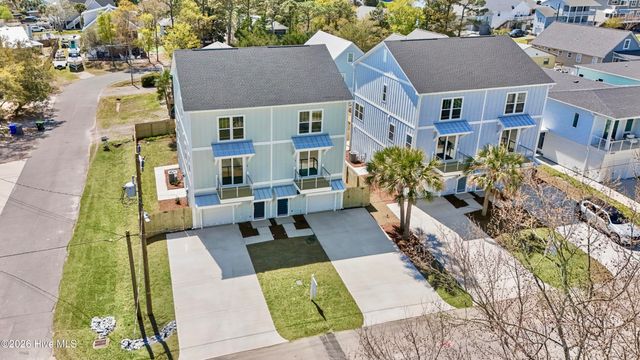 501 Greenville Avenue 2, Carolina Beach, NC 28428