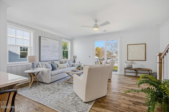 501 Greenville Avenue 2, Carolina Beach, NC 28428