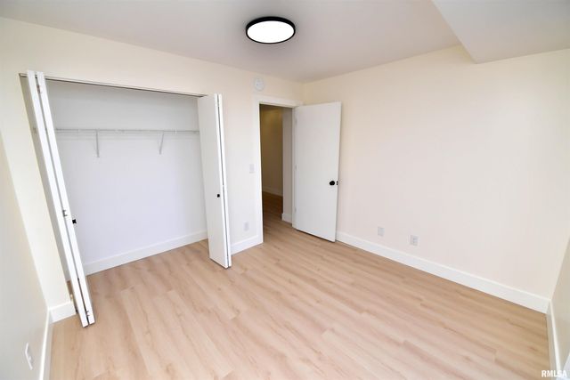 123 SW JEFFERSON Avenue W6A-B, Peoria, IL 61602