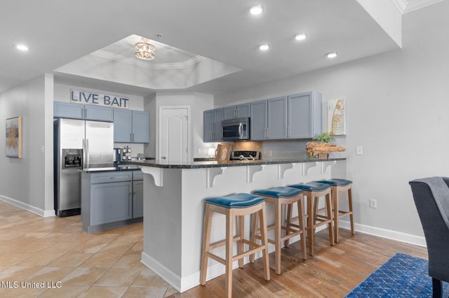 1200 Beach Drive, 104, Gulfport, MS 39507